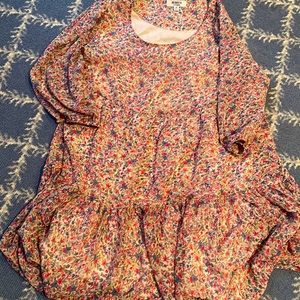 Beautiful long sleeve mid length dress great for church or Sunday brunch